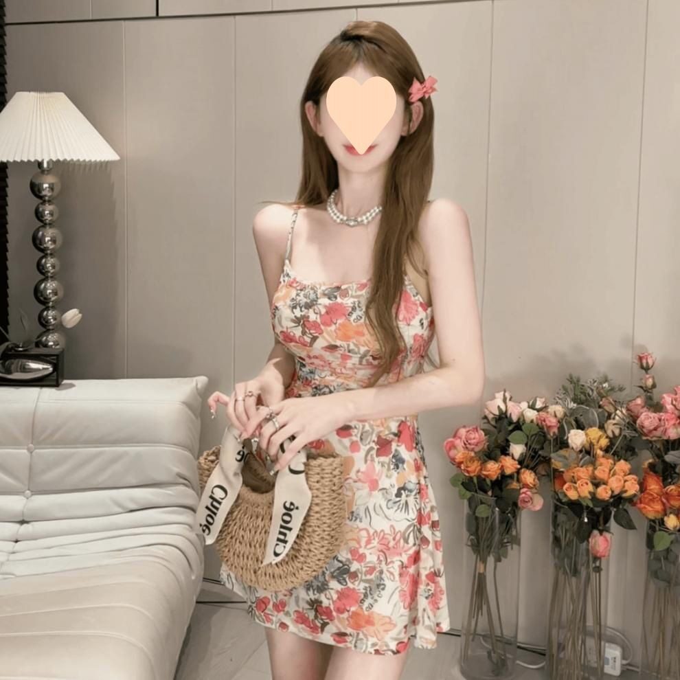 美式度假风复古油画碎花吊带连衣裙女夏季温柔风时尚甜辣收腰裙子