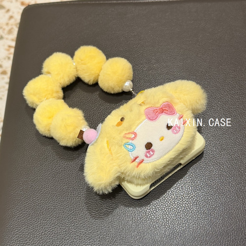 立体毛绒KT猫公仔适用华为purax手机壳新款小米MIXFlip2折叠屏pocket2毛球手提三星Zflip6/7FE可爱少女荣耀V