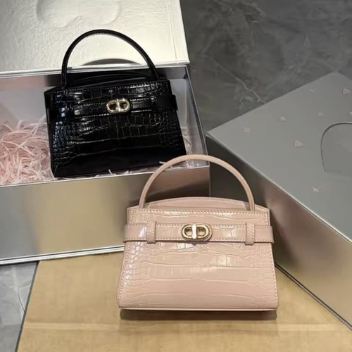 CHARLES＆KEITH凯莉包CK2-50270880经典鳄鱼纹金属手提单肩斜挎包
