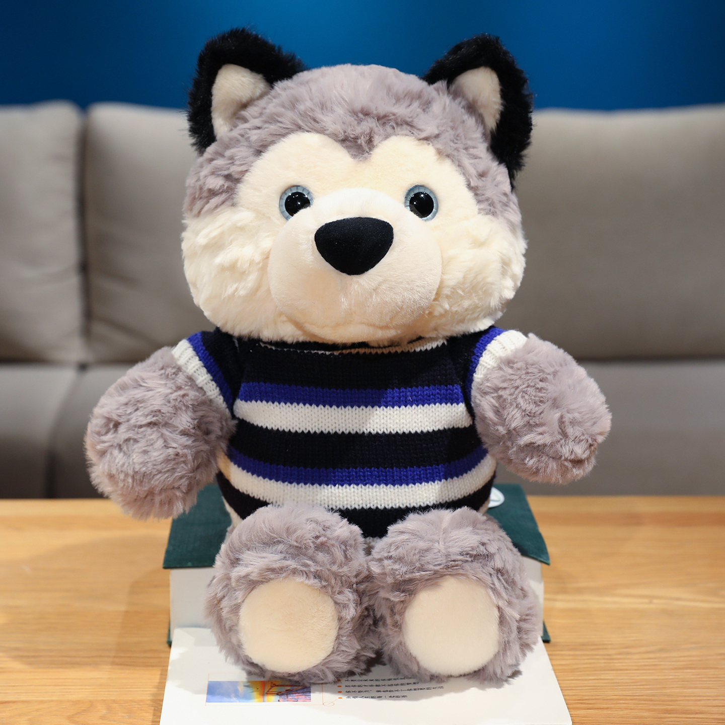 可爱条纹毛衣哈士奇玩偶公仔