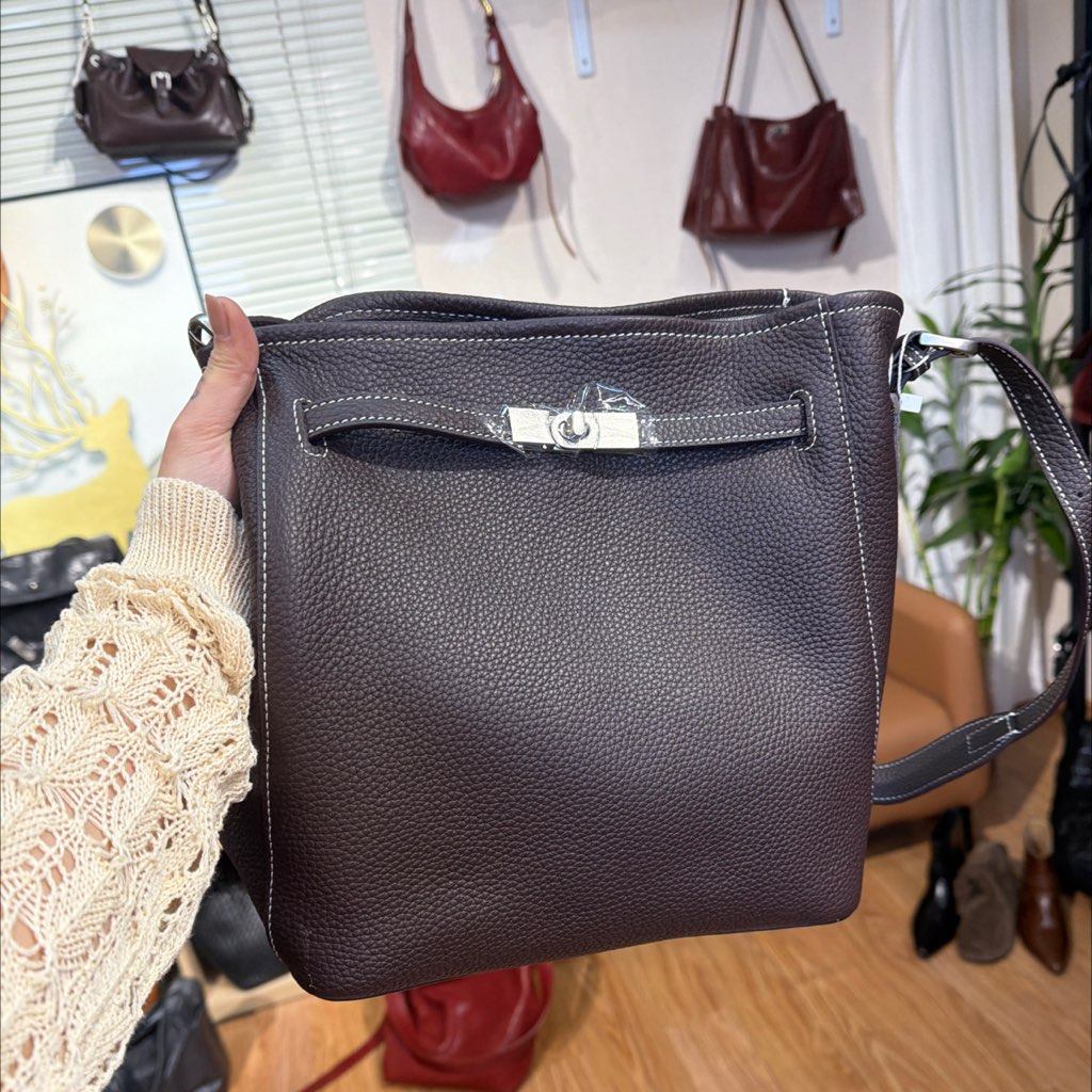 牛,箱包皮具/热销女包/男包,通用款女包,淘宝优惠券,粉丝福利购,淘宝优惠卷