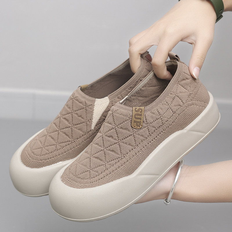 2025老北京布鞋女春秋新款轻便一脚蹬中老年健步鞋妈妈鞋厚底女鞋,女鞋,健步鞋,淘宝优惠券,粉丝福利购,淘宝优惠卷