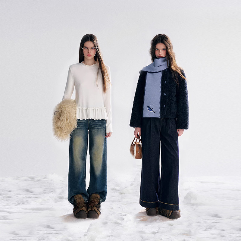 【所有姐姐的衣橱直播间】IHDXD围巾毛绒外套/打底衫/花边牛仔裤