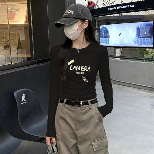 小众收腰显瘦黑色T恤女早秋新款百搭套头内搭短款打底衫长袖上衣