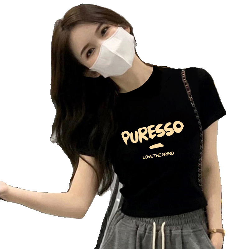 黑色正肩短袖t恤女夏季短款甜辣妹修身设计感小众chic港味上衣潮