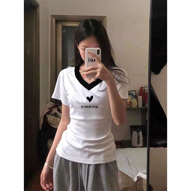 2025夏季新款正肩短袖T恤女白色修身百搭半袖小心机V领上衣潮ins