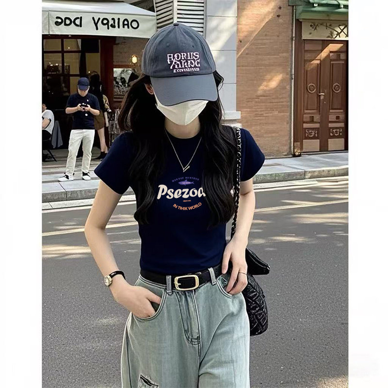 藏蓝色美式辣妹风正肩短袖t恤女2025夏季修身显瘦纯欲风短款上衣