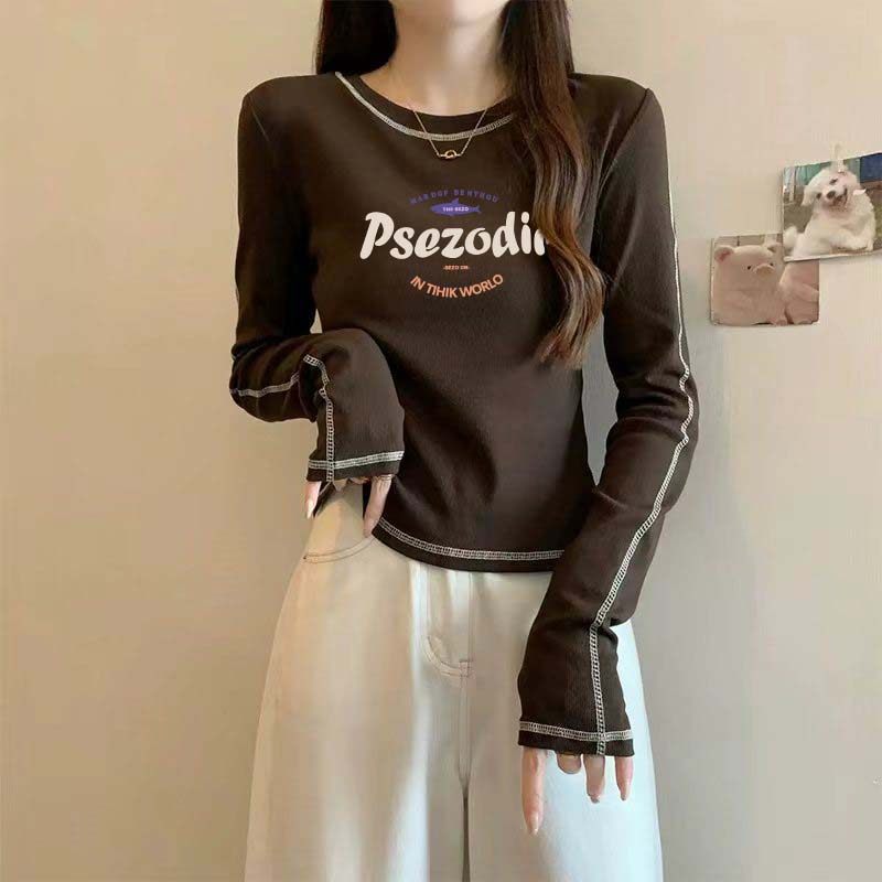 撞色拼接咖啡色打底衫内搭女秋季款设计感修身短款t恤长袖上衣女