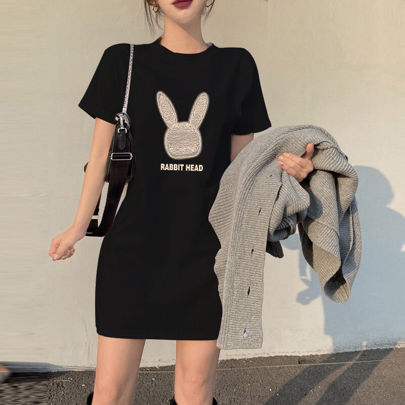 黑色圆领t恤连衣裙女短袖2025夏新款修身显瘦中长款百搭打底裙子