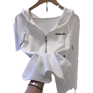 短款卫衣女连帽早秋韩版修身显瘦小个子上衣半拉链长袖外套ins潮