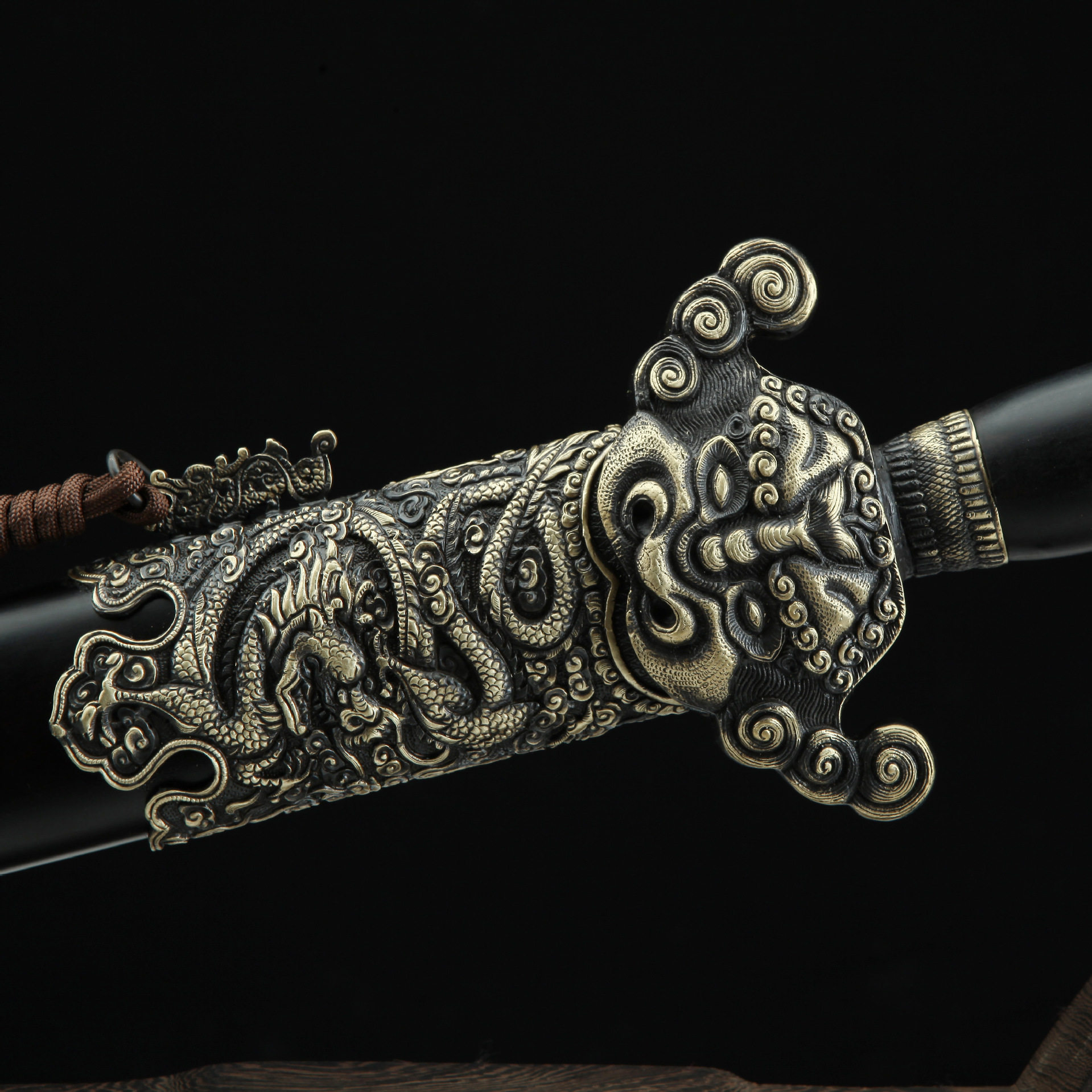 龙泉市刀剑花纹钢一体清剑重剑防身手工锻打八面唐剑冷兵器未开刃,金属材料及制品,其他金属制品,淘宝优惠券,粉丝福利购,淘宝优惠卷