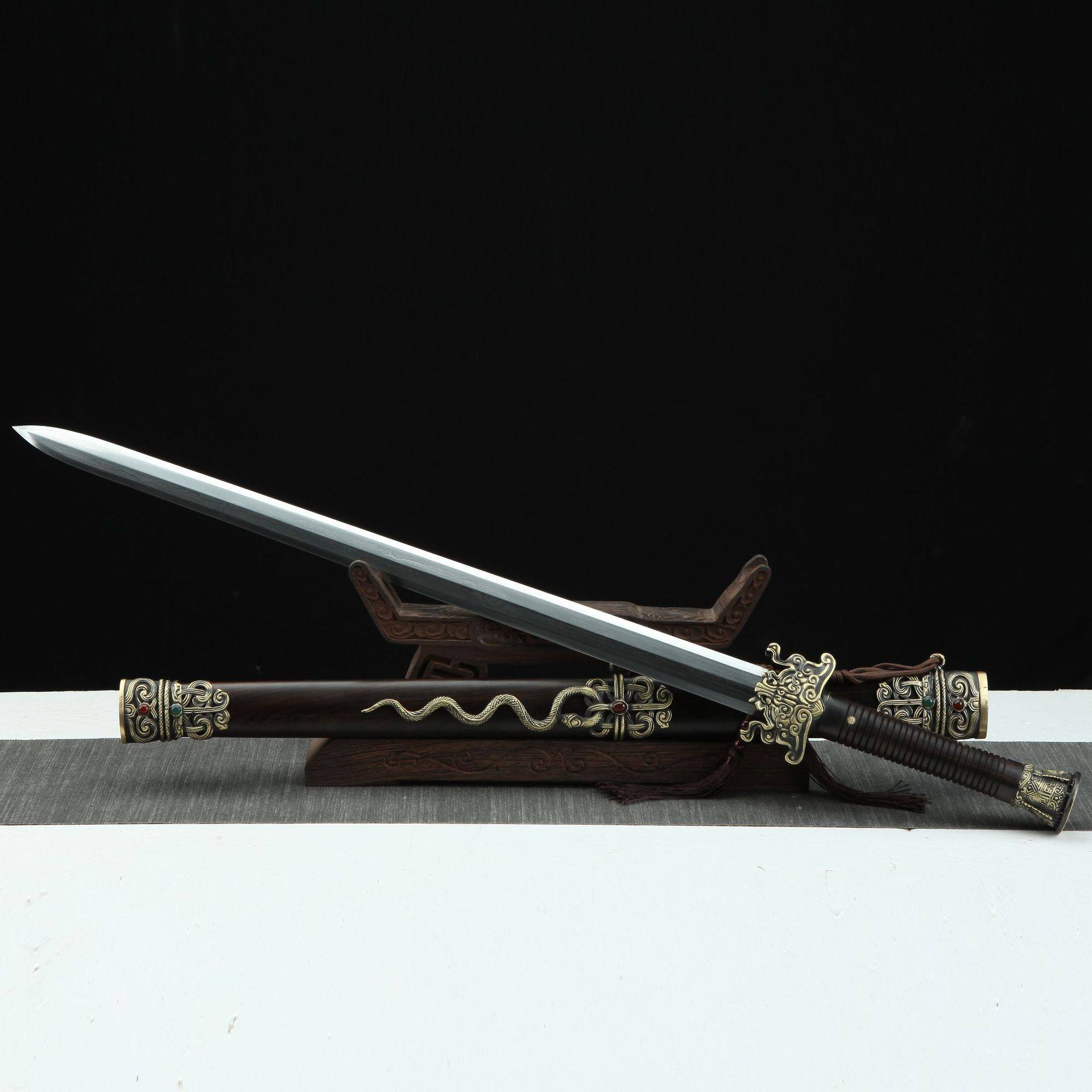 龙泉市刀剑手工锻打一体春秋剑花纹钢烧刃防身汉剑硬剑兵器未开刃,金属材料及制品,其他金属制品,淘宝优惠券,粉丝福利购,淘宝优惠卷