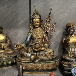莲师/莲师八变/多杰卓洛/海生金刚/9寸尼泊尔鎏金古董老佛像摆件