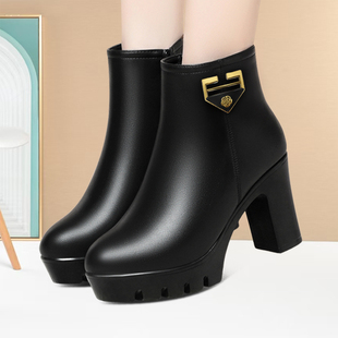 新款秋冬加绒保暖皮靴专业旗袍模特走秀靴耐磨防水台厚底妈妈靴子