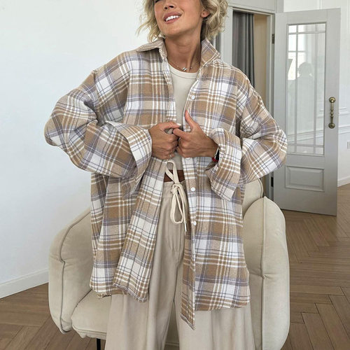 Checkered collar long sleeved shirt 女士格子翻领开衫长袖上衣