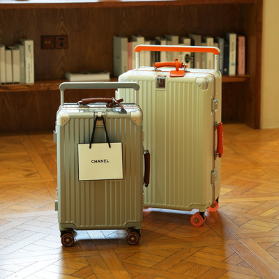 正品平湖铝框宽拉杆行李箱26寸外出旅行登机密码箱子带杯架加厚拉