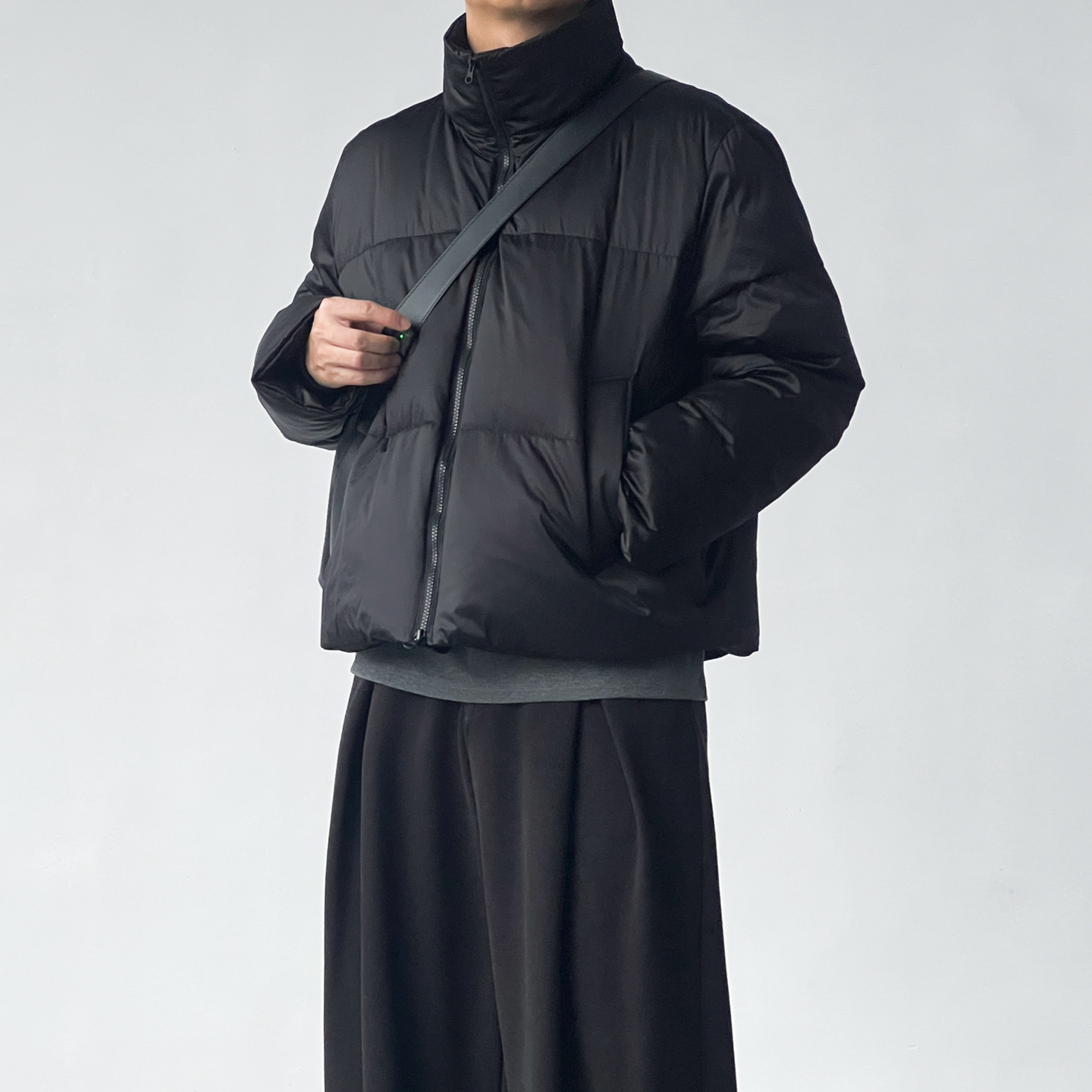 BROMAD简约立领白鸭绒短款羽绒服