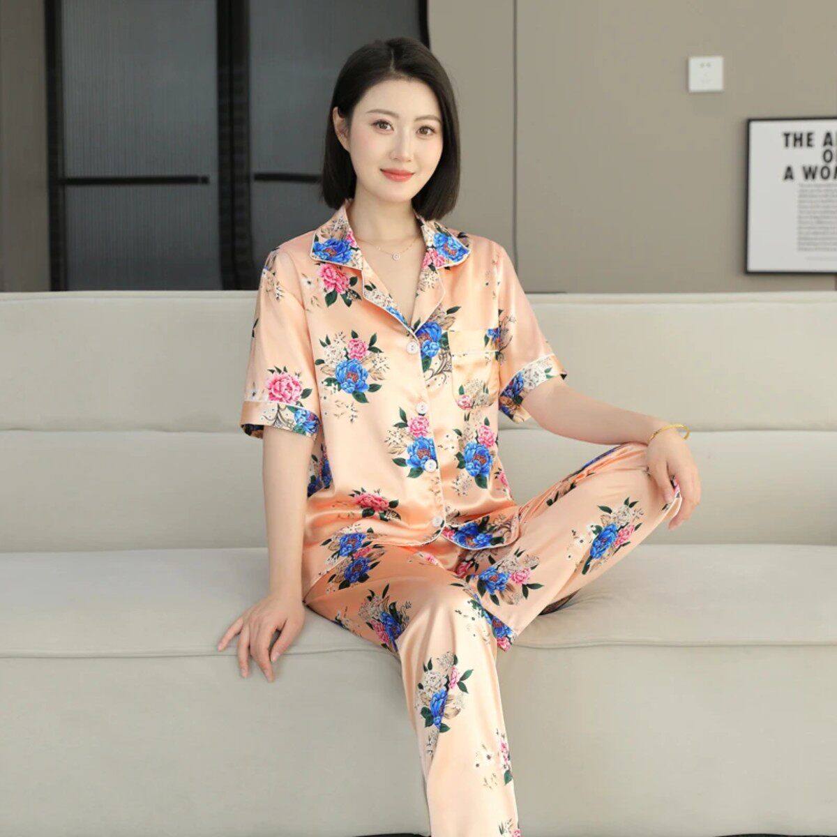 聚黛甄选阁轻奢冰丝高档睡衣大码