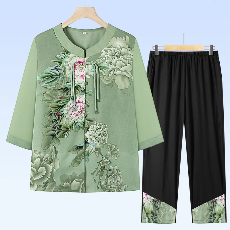 莉萱蔓服饰商行中老年人妈妈