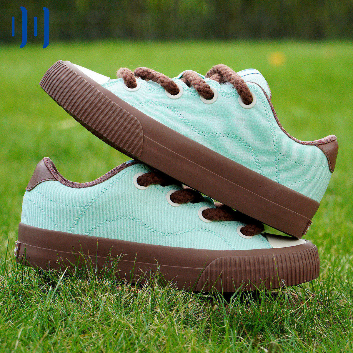 顽刻官方薄荷绿棕色校园风帆布拼接休闲男女国潮滑板鞋