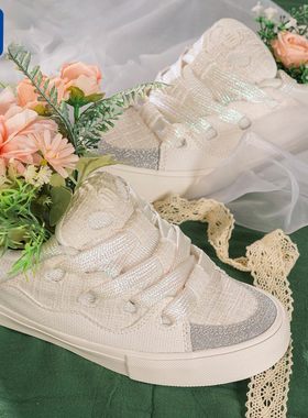 顽刻官方面包鞋新款白色小香风翻毛皮拼接BAKE男女滑板鞋