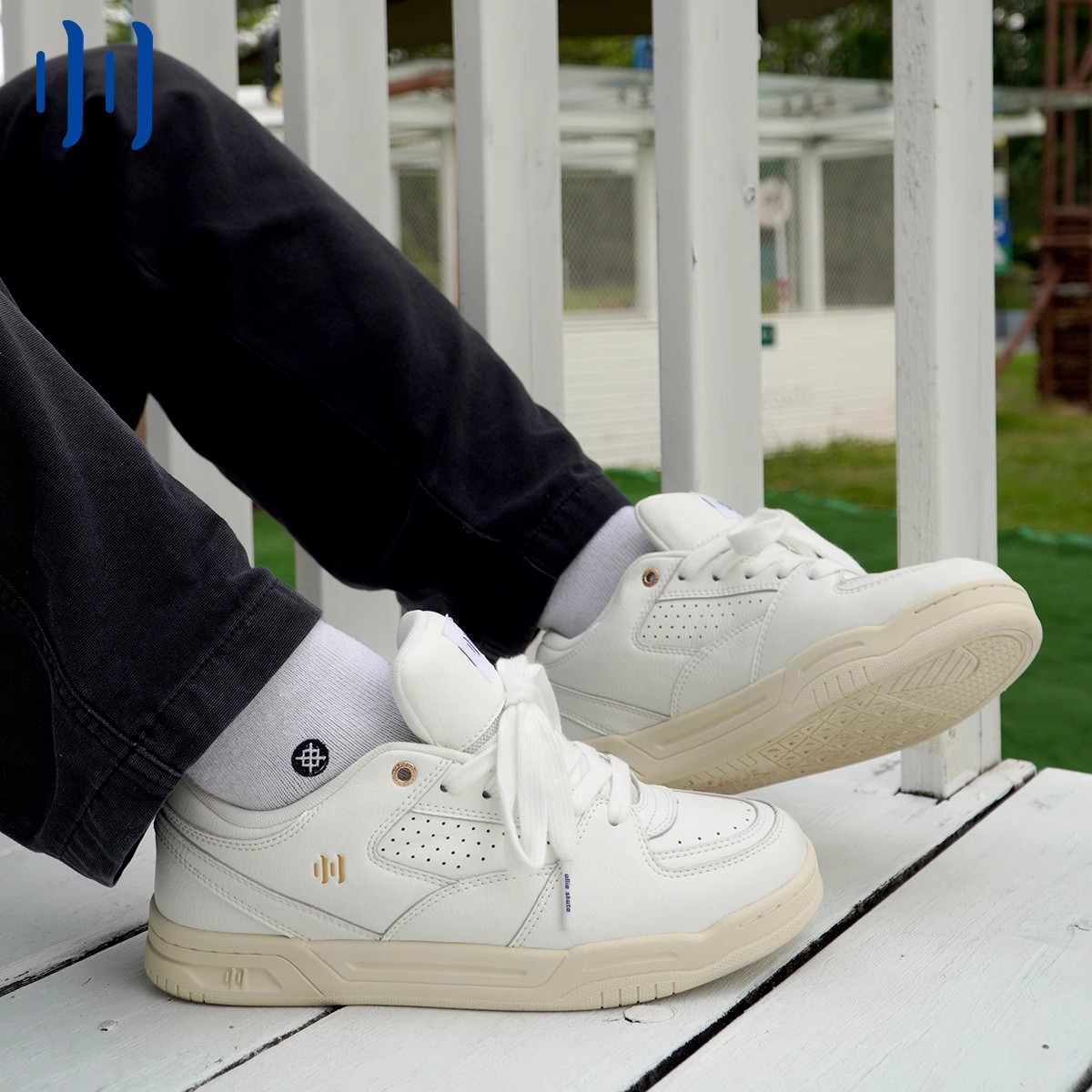 顽刻官方面包鞋白色面包鞋空军校园风复古小白鞋男女国潮滑板鞋