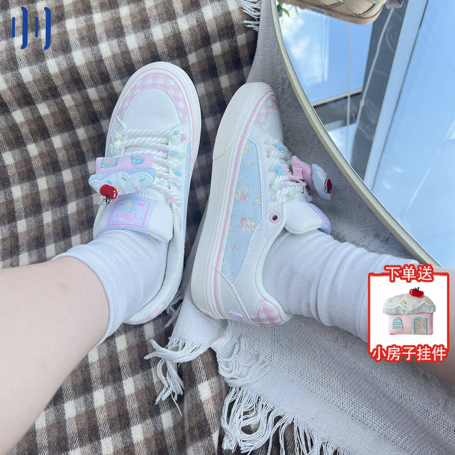 顽刻官方布露比配色秋季校园风W系列低帮男女国潮滑板鞋,流行男鞋,休闲板鞋,淘宝优惠券,粉丝福利购,淘宝优惠卷