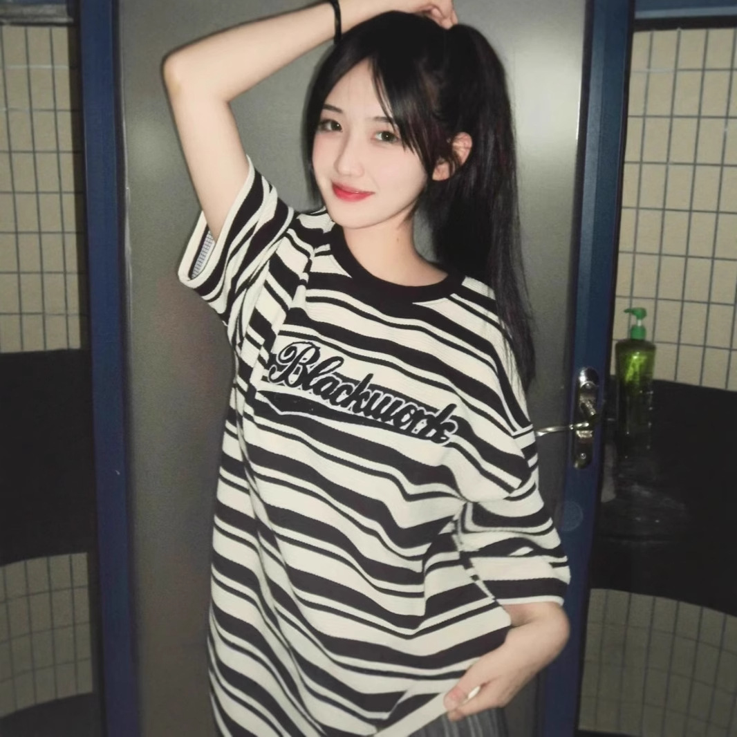 条纹短袖t恤女2025新款夏季宽松欧货大版设计感小众美式复古上衣