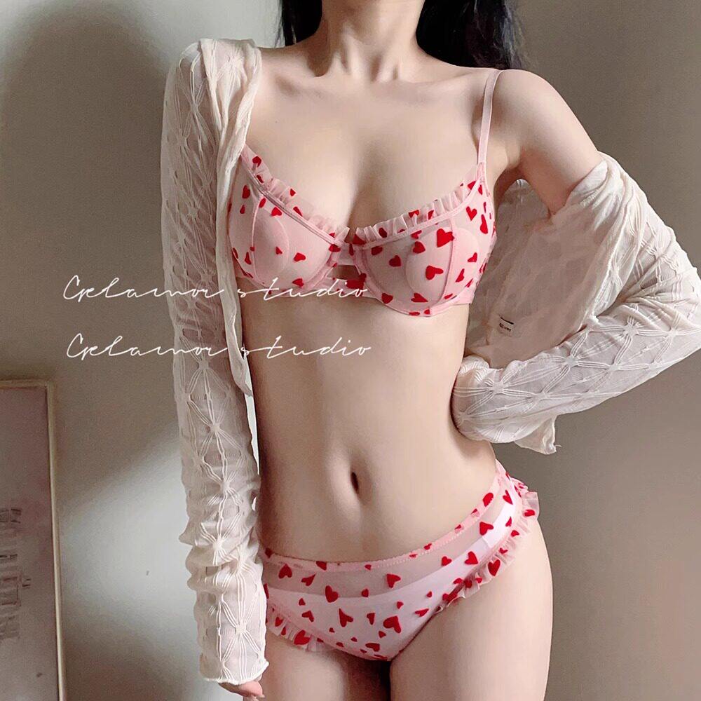 内衣套装性感纯欲蕾丝女薄款大胸显小胸聚拢少女法式粉色爱心文胸