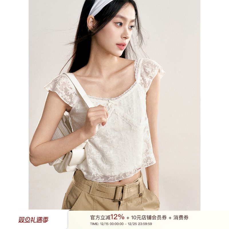 Liilou小飞袖肌理感蕾丝短袖