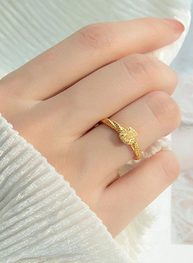 925镀银高级2025新款黄小方戒指