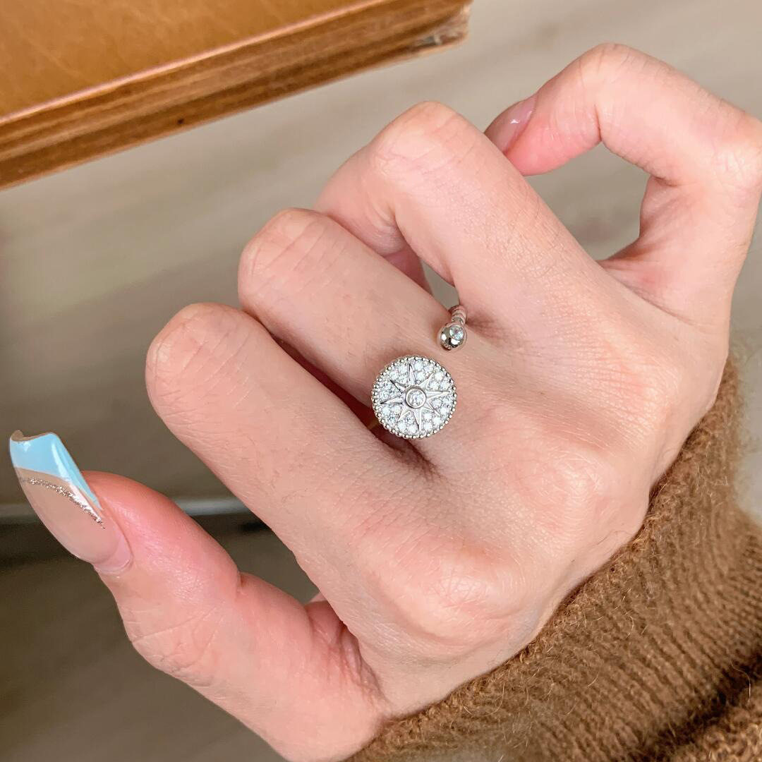 新款中古星芒镶钻罗盘开口戒指女