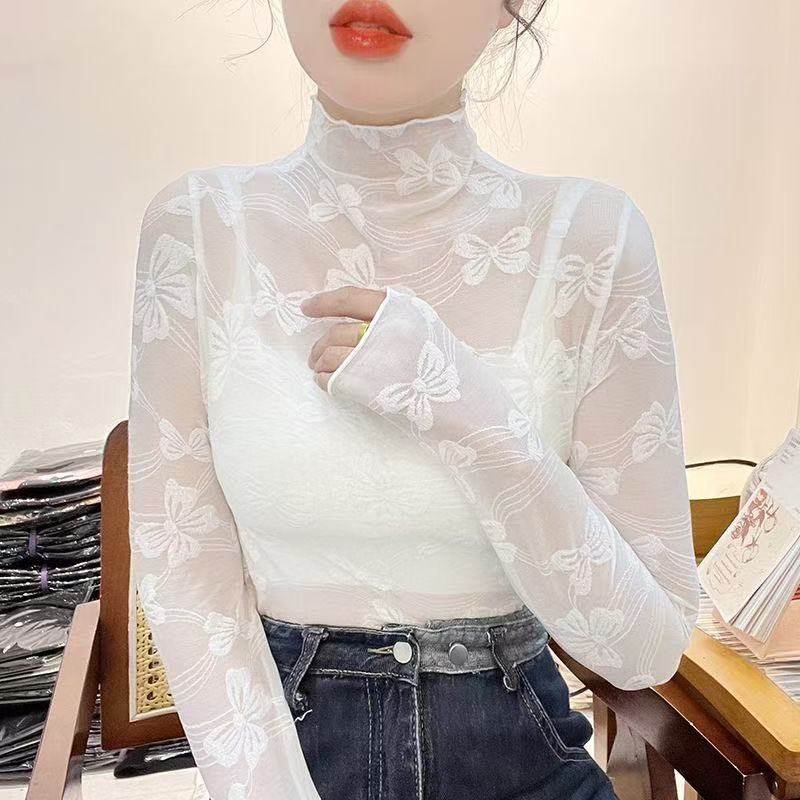 春季木耳领蕾丝打底衫女
