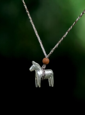 马到成功手工吊坠小马檀木珠项链