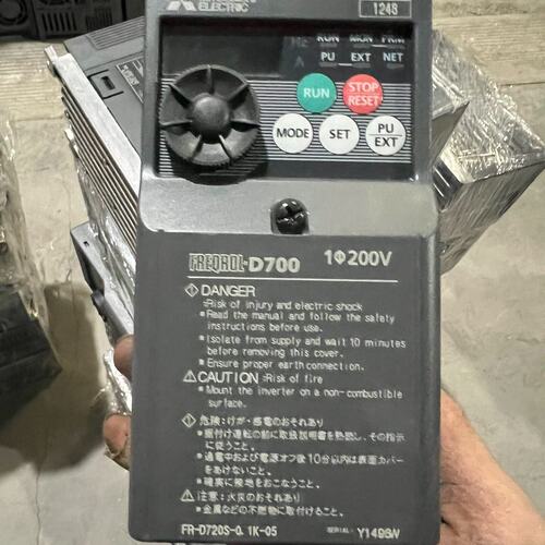 议价变频器FR-D720S-0.1K-05FR-D720S-0.2K-05FR-D720S-0.4K-05