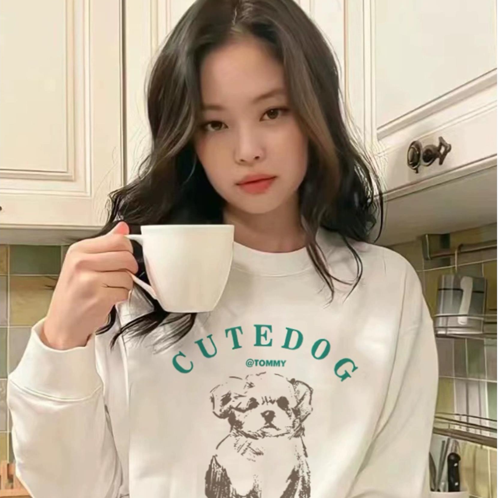 金智妮jennie同款白色圆领长袖卫衣春秋新款女装韩版慵懒风上衣服