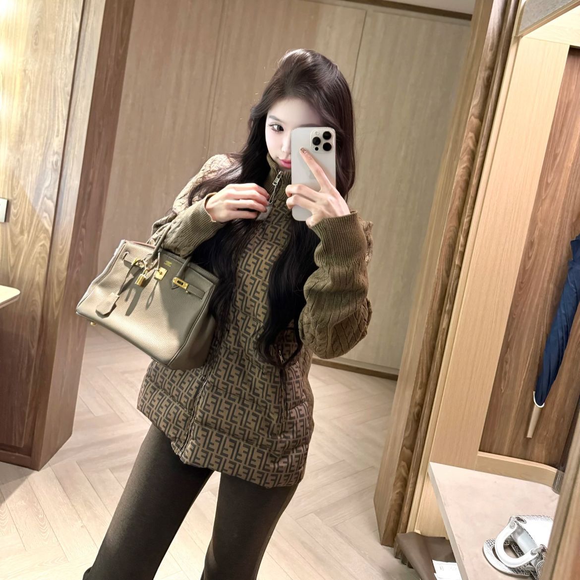 专柜限定针织拼接羽绒服女款