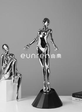 简约现代电镀空山基机械女神人物雕塑艺术摆件家居客厅软装饰品