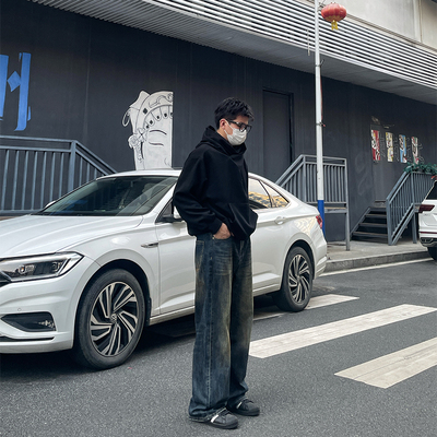 深蓝色阔腿直筒牛仔裤男