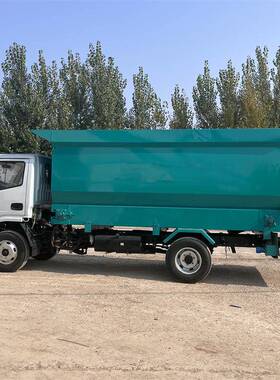 12方四轮撒料车汽车式轻卡底盘饲料投料车牛羊饲喂撒料机