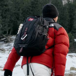 TheNorthFace北面26马年新款Hot Shot 30L双肩背包男女徒步|3KYJ