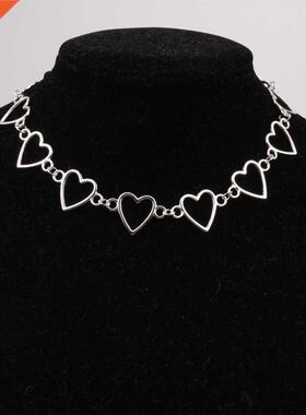 Independent Gothic Metal Hollow Connecting Heart Neck Chain