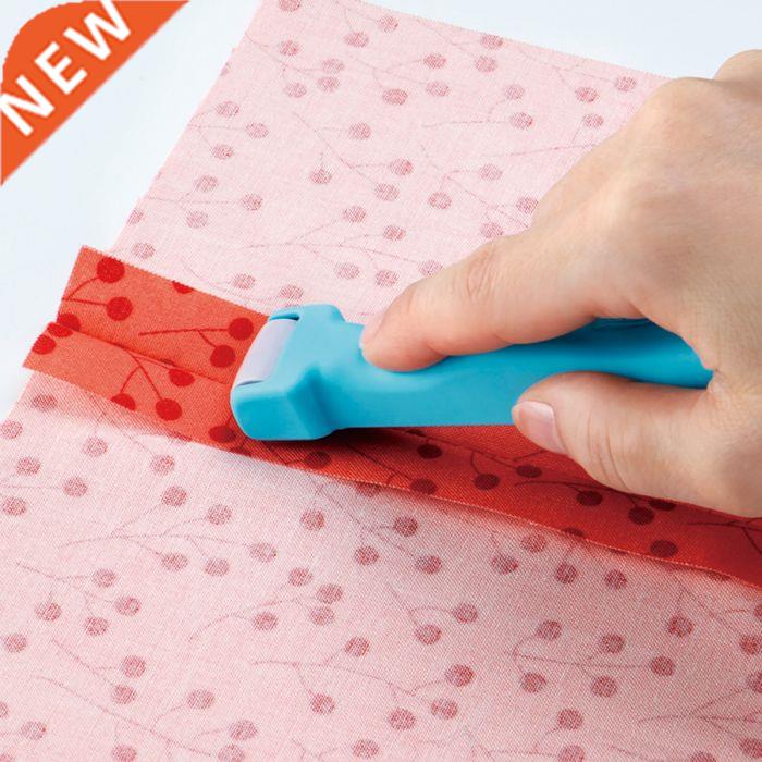 sewing tools Roll & Press Clover to quickly press seams