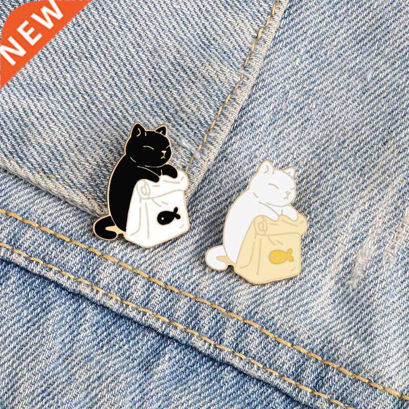 Cute Black White Cats Enamel Pins Dried Fish Bag Brooch Cart