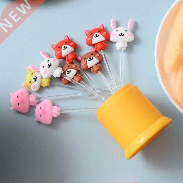8pcs/box Animal Fruit Fork Mini Children Snack Cake Dessert