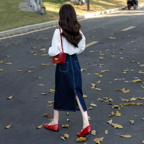 高腰开叉牛仔半身裙女春秋新款a字裙梨形身材遮胯显瘦中长款裙子