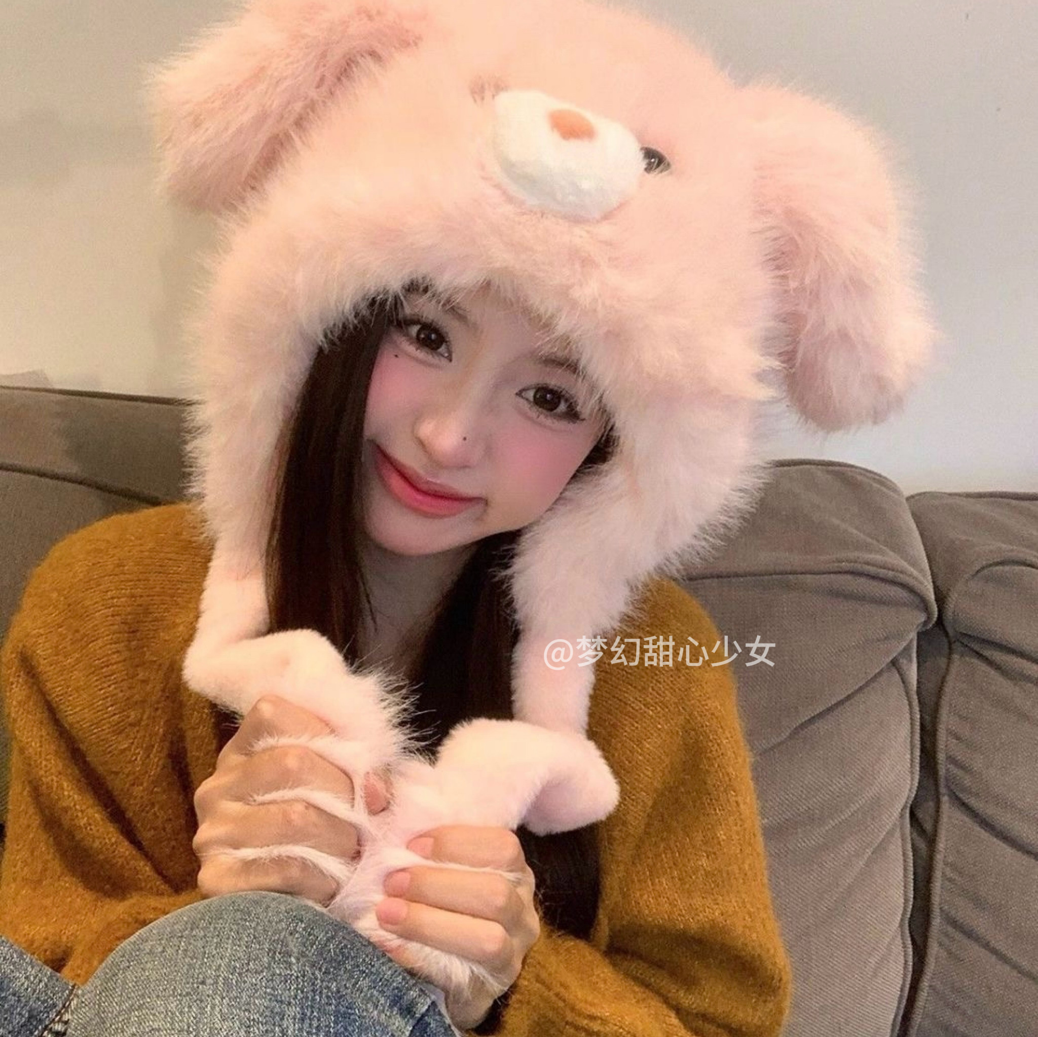 耳朵会动的帽子女冬季加厚保暖2025新款围巾一体帽甜美可爱雷锋帽