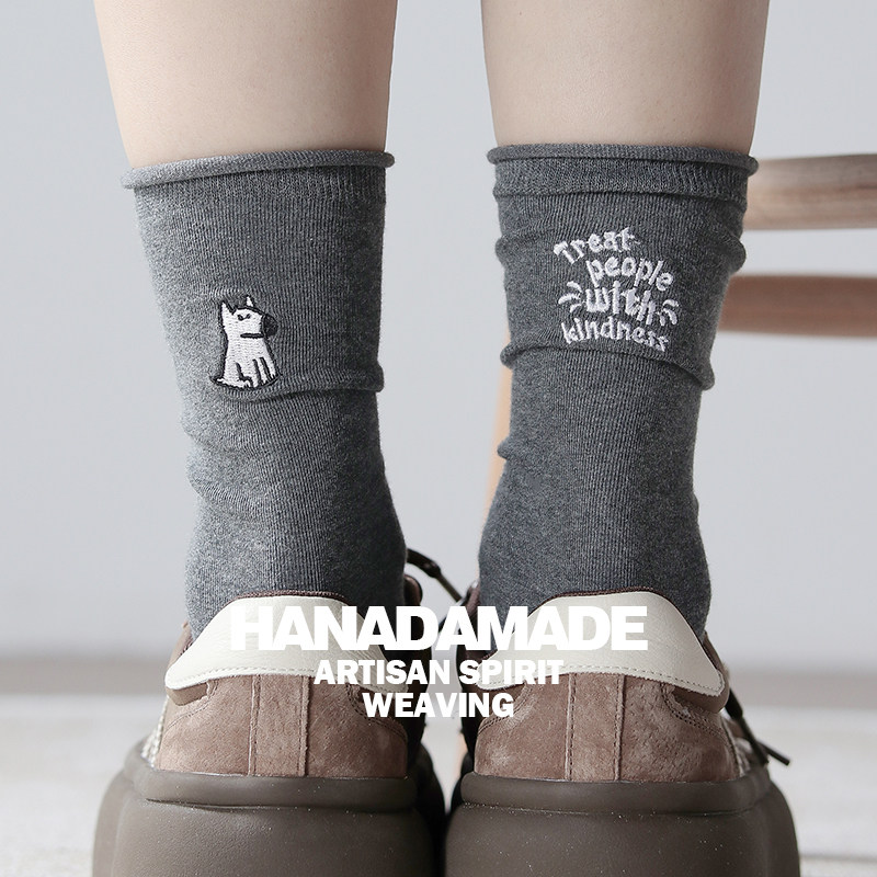 花田靴下新款纯棉女士中筒袜四季款ins潮袜堆堆袜刺绣可爱袜子