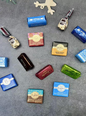 现货意大利进口闻绮Venchi66%牛轧糖榛子碎巧克力100%黑巧零食