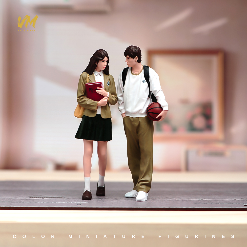 1/24/18 校园情侣组合精涂微缩场景模型搭配手工涂装小人偶摆件